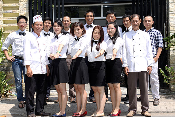 Đặt tiệc tại nhà
